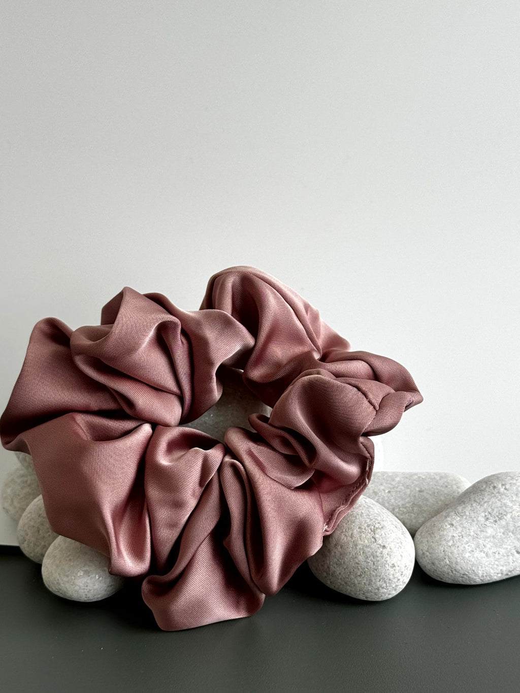 Premium Silk Scrunchie [no pull hold]