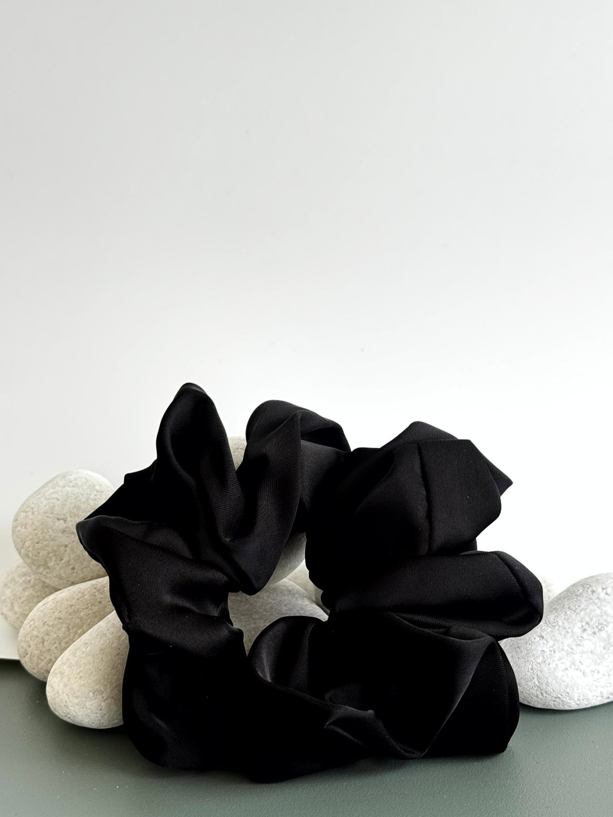 Premium Silk Scrunchie [no pull hold]