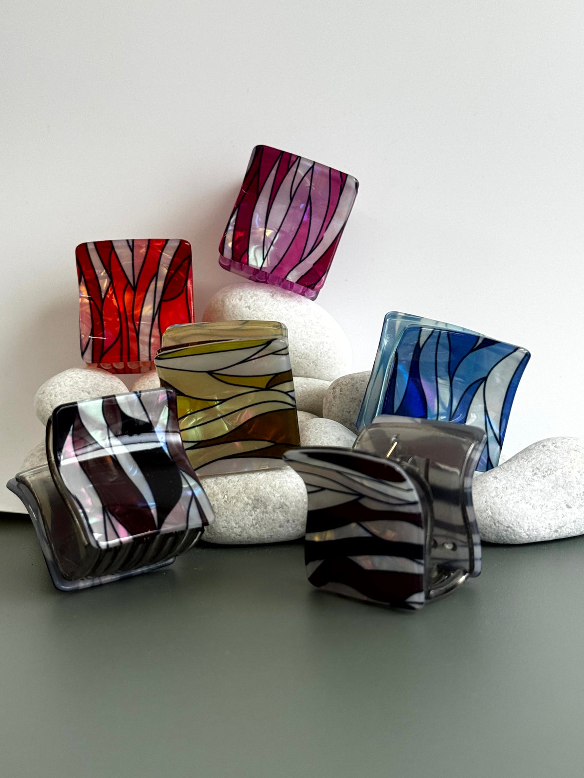 Premium Abstract Wave Square Claw Clips