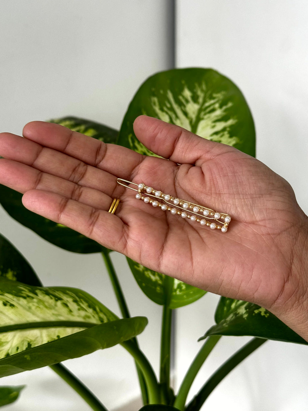 Pearl Vine Hair Pin