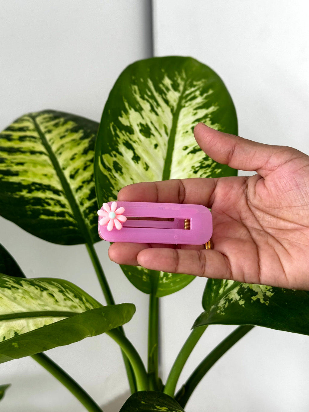 Daisy Snap Clip