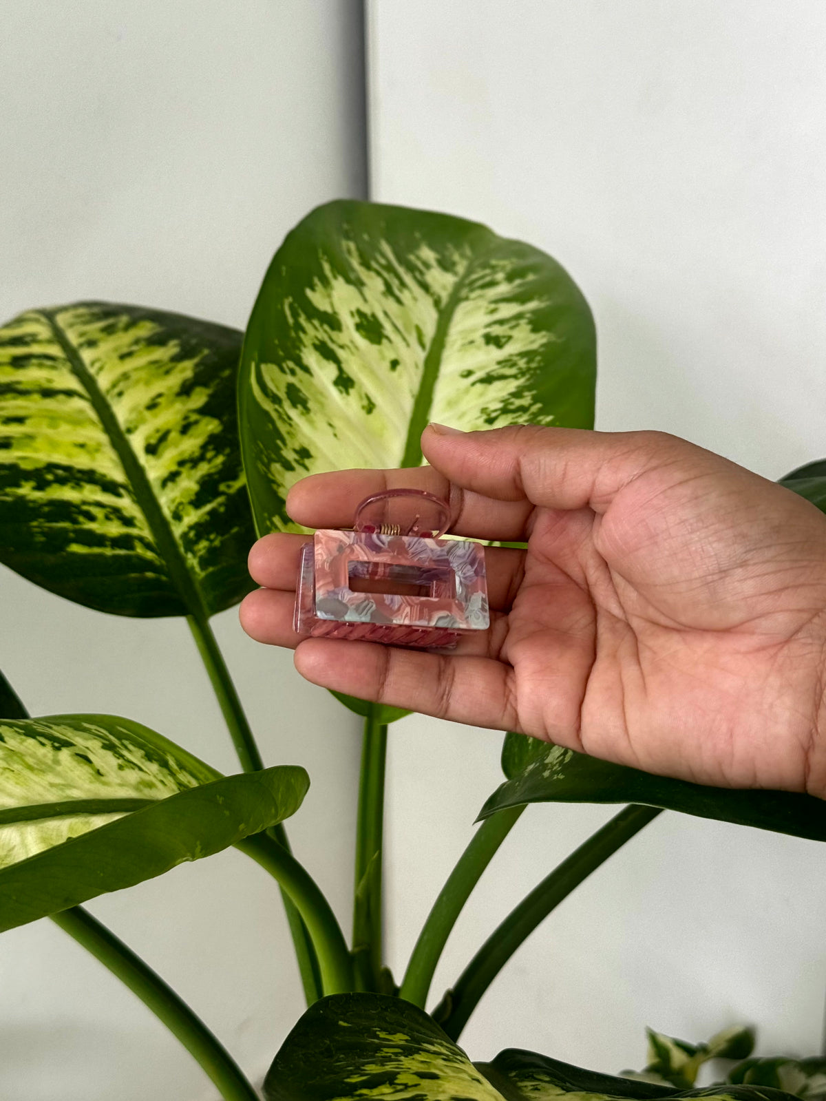Premium Marble Frame Rectangular Claw Clips