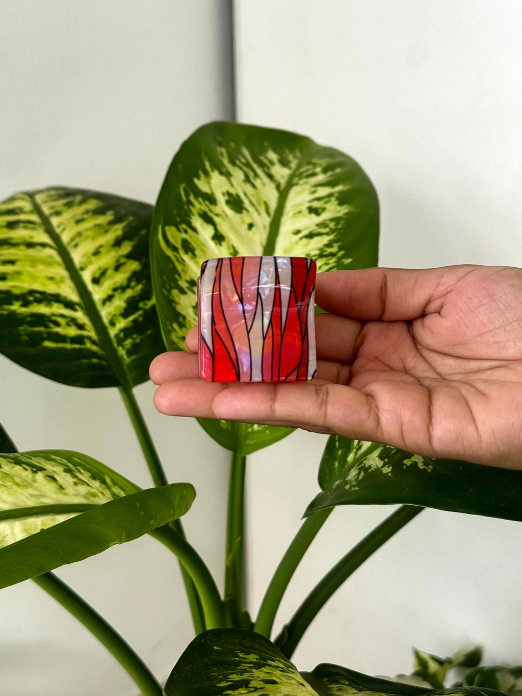 Premium Abstract Wave Square Claw Clips