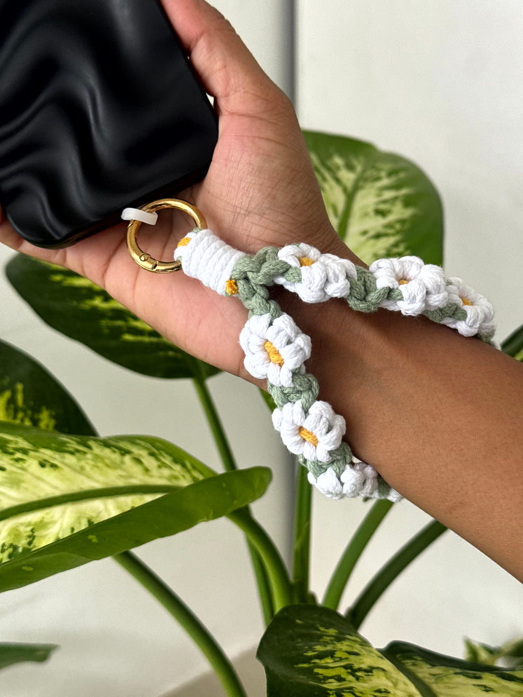 Daisy Garden Crochet Phone Charm cum Bag Charm cum Keychain [charm holder included]