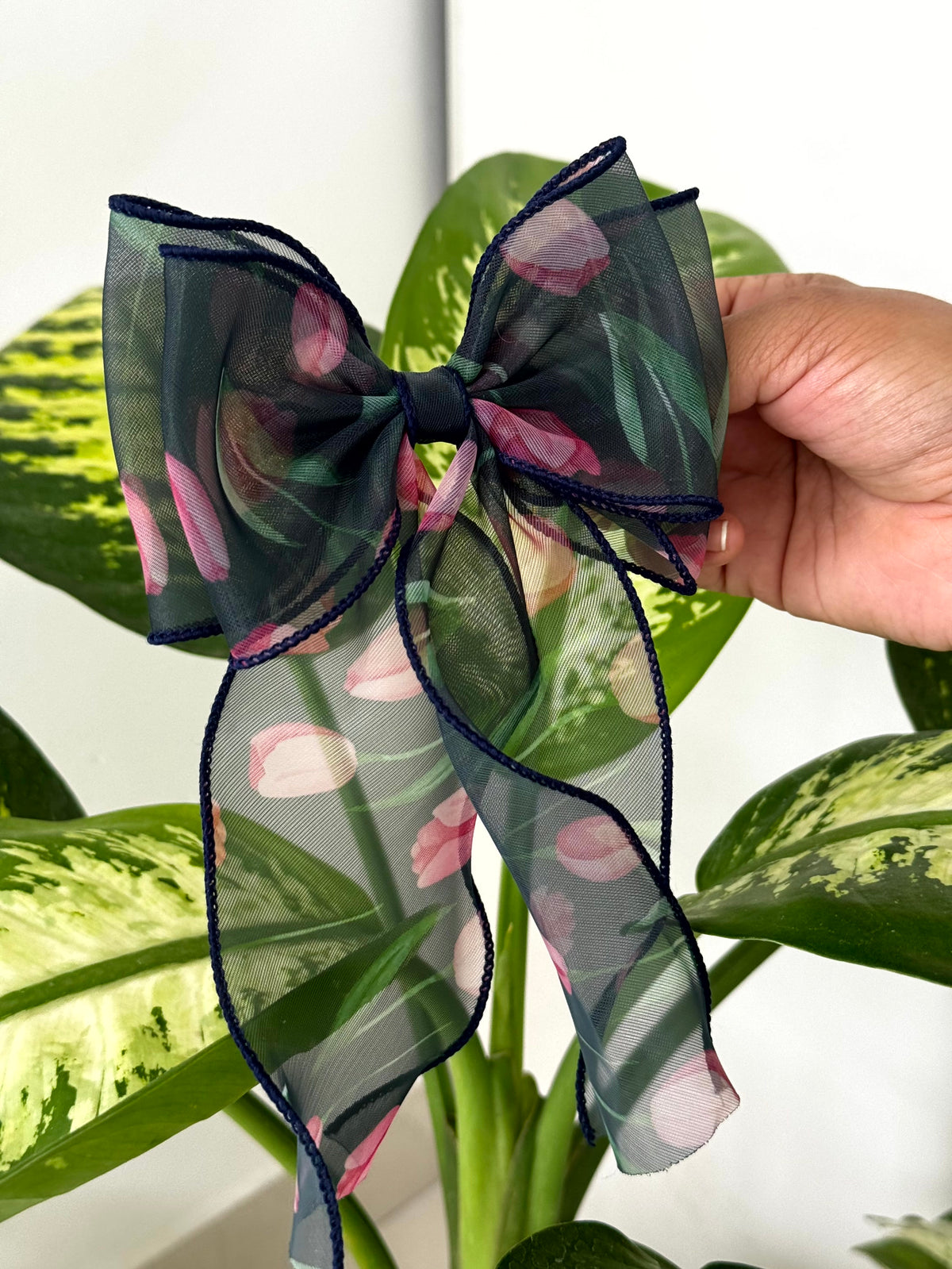 Blooming Sheer Bow Clip