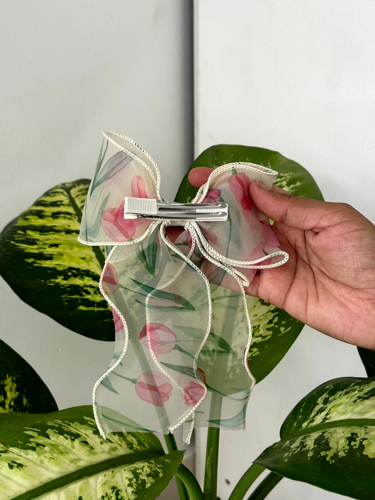 Blooming Sheer Bow Clip
