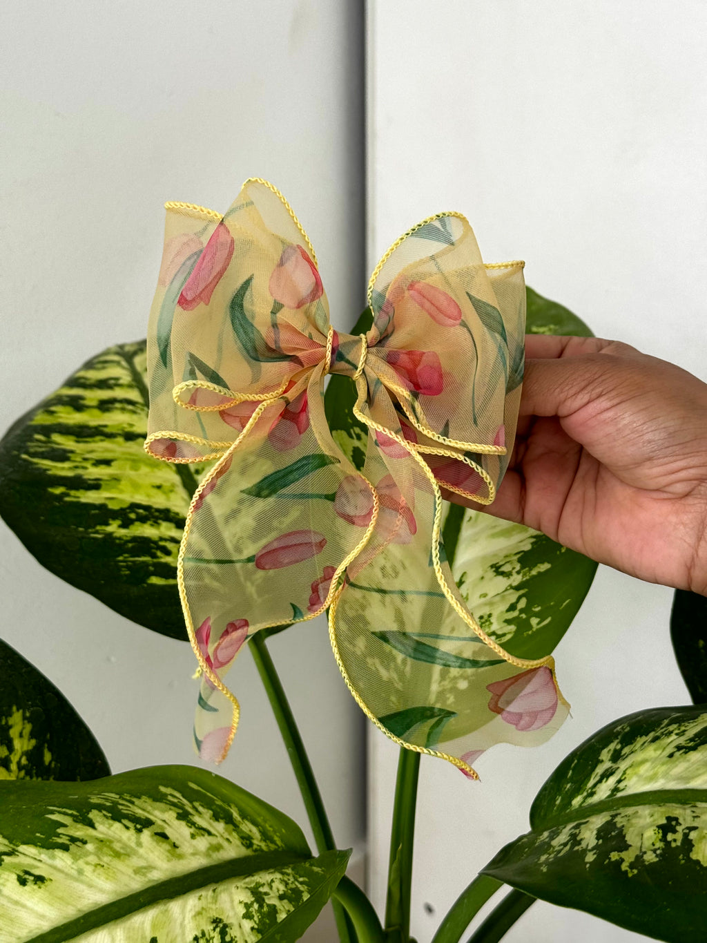 Blooming Sheer Bow Clip
