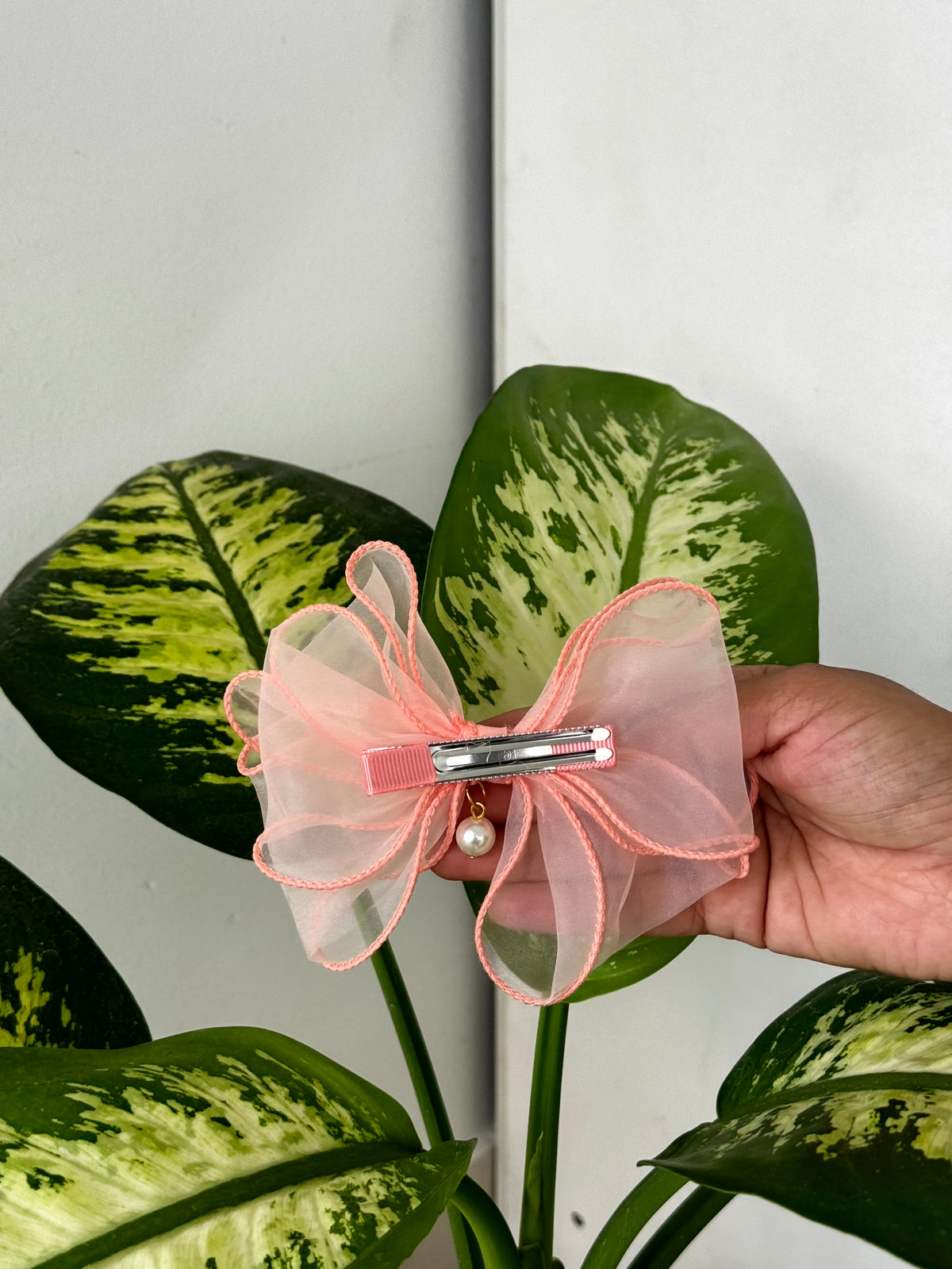Sheer Pearl Charm Bow Clip