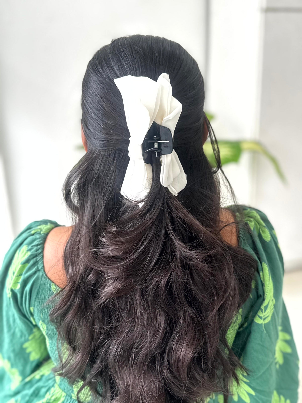 Georgette Grace Big Bow Hair Claw