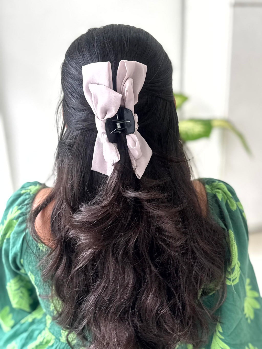 Georgette Grace Big Bow Hair Claw