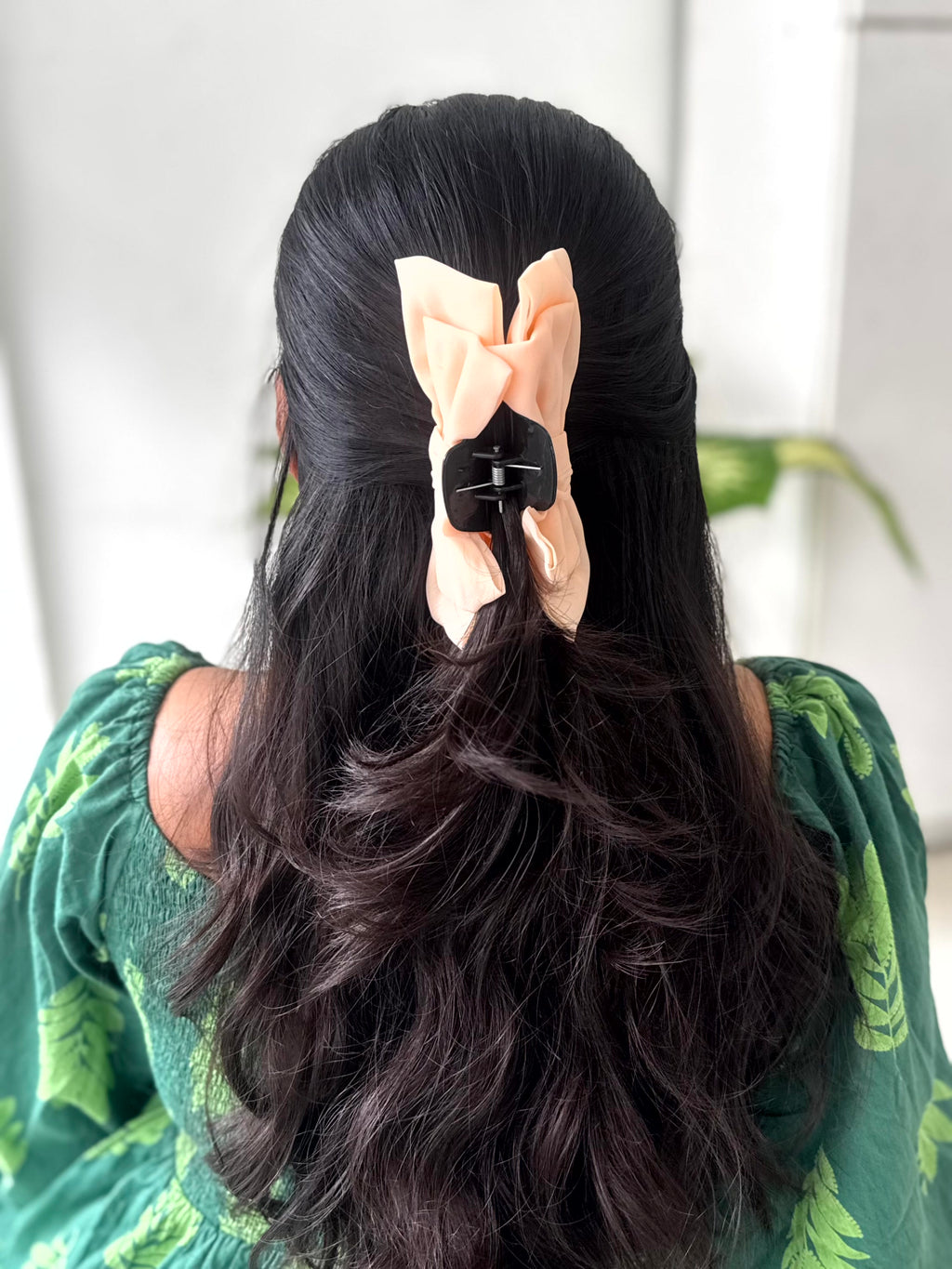 Georgette Grace Big Bow Hair Claw