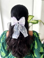 Daisy Whisper Bow Clip