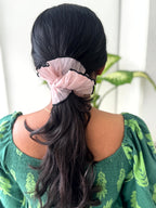 Contrast Ruffle Scrunchie