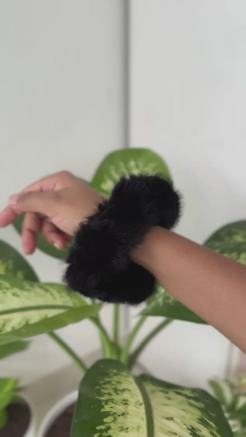 Fluffy Faux Fur Scrunchie