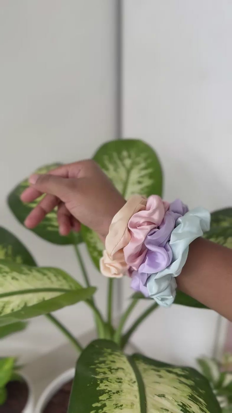Satin Cloud Scrunchie